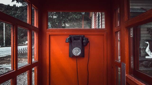 Telephone booth to US